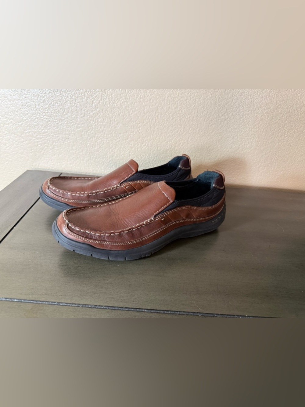 Clarks Men’s Brown Leather Slip On Loafers Size 11 Comfort Casual